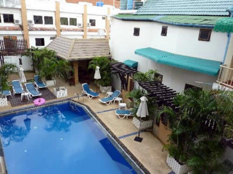 http://gto.ua/catalog/hotel/2/rattana-beach-hotel/rattana-beach-hotel_1.jpg