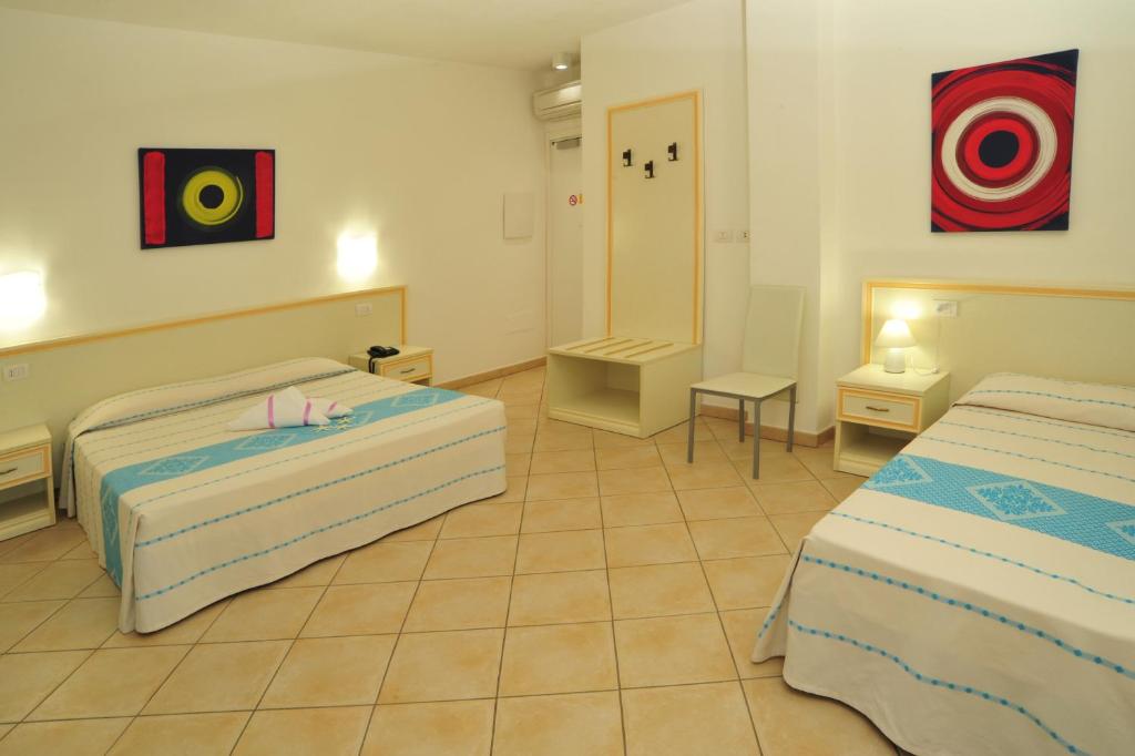 Готель Hotel Stella Marina. Сардинія, Італія. Ціни та Бронювання онлайн